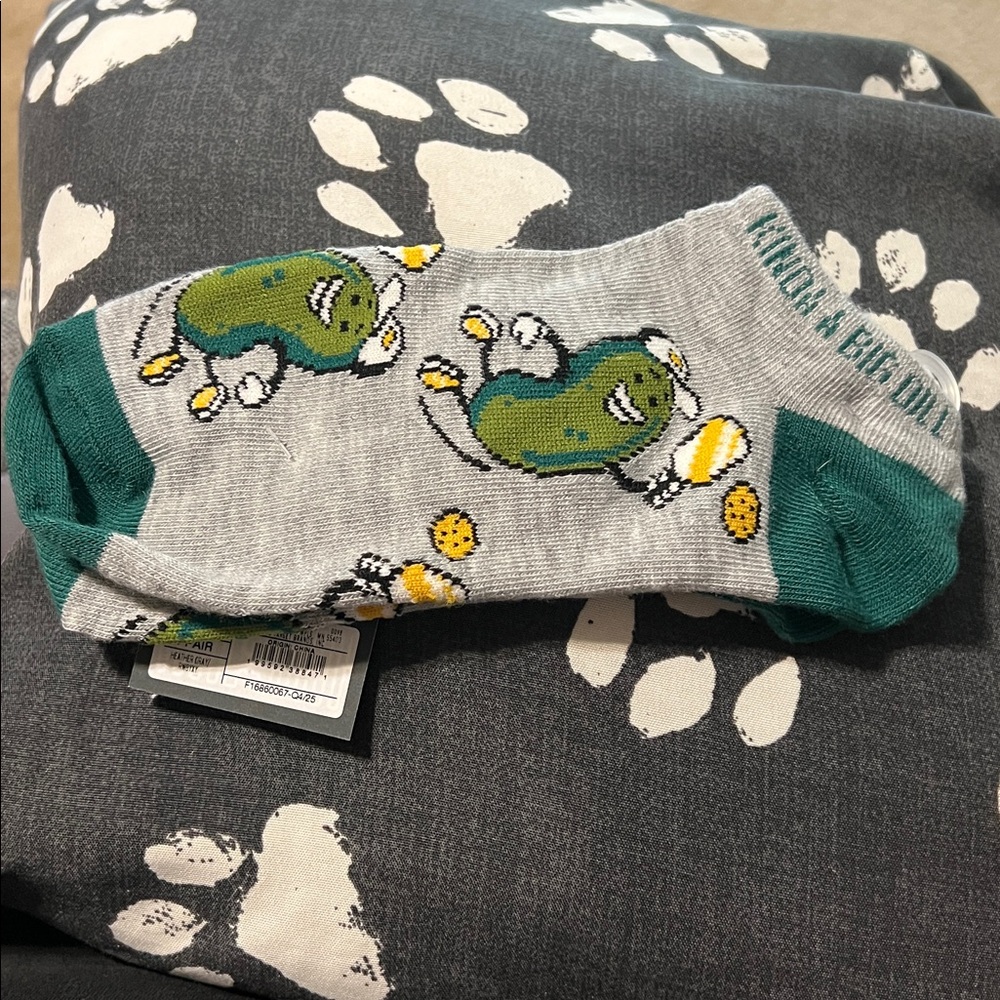 NWT Hello Socks Low-Cut Pickle Pattern Socks - Picture 6 of 6